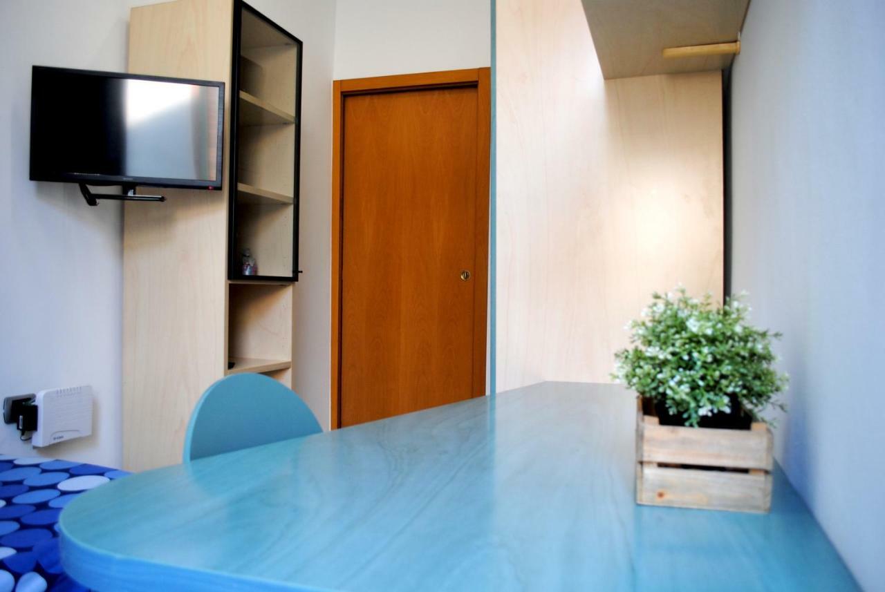 Bnbook - Borromeo 1 Rho Exterior foto